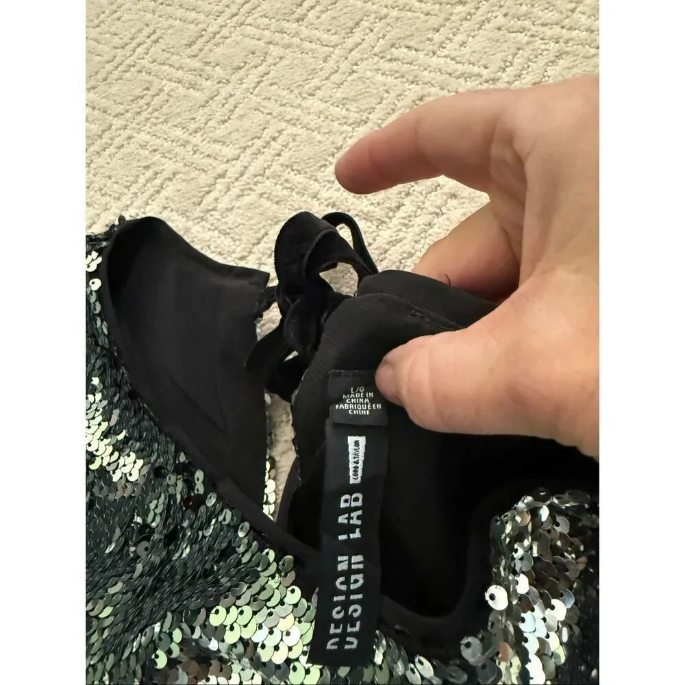 NWOT Design Lab Sequin Bell Sleeve Blouse - Picture 6 of 10